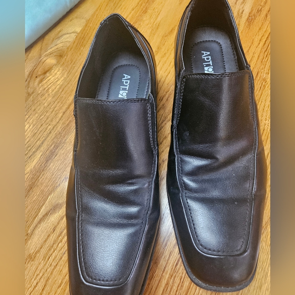 EUC Apt. 9 Black Slip-On Loafers Timeless Style
